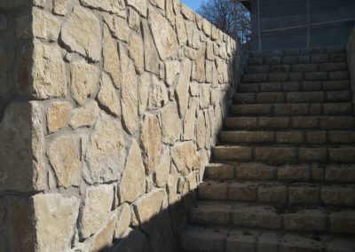 Autumn Blend Flagstone and Autumn Blend Dry Stack